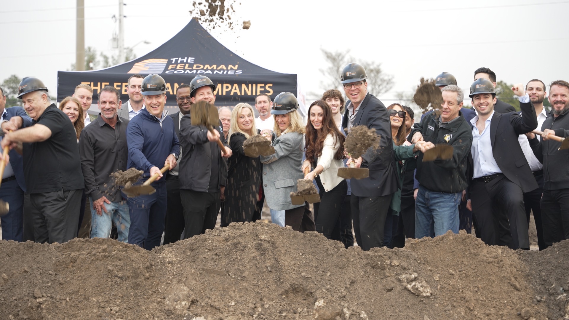 DEBA94F0-E019-44E2-B8A1-BAD2F1CC91CF